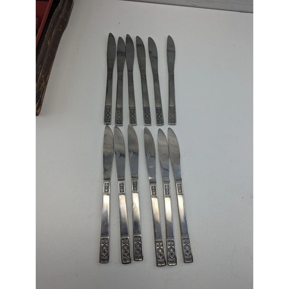 Customcraft CUS3 Stainless Fleur De Lis 78 Pieces‎ Large Set Incomplete